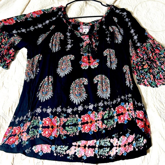 Bila Boho flowy bell sleeves - Picture 1 of 2
